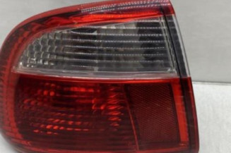Feu arriere principal gauche (feux) SEAT TOLEDO 2 Photo n°1
