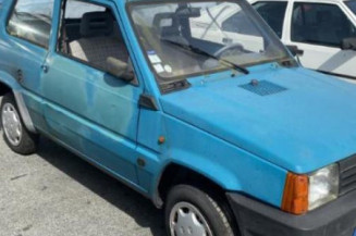 Vitre avant gauche FIAT PANDA 1