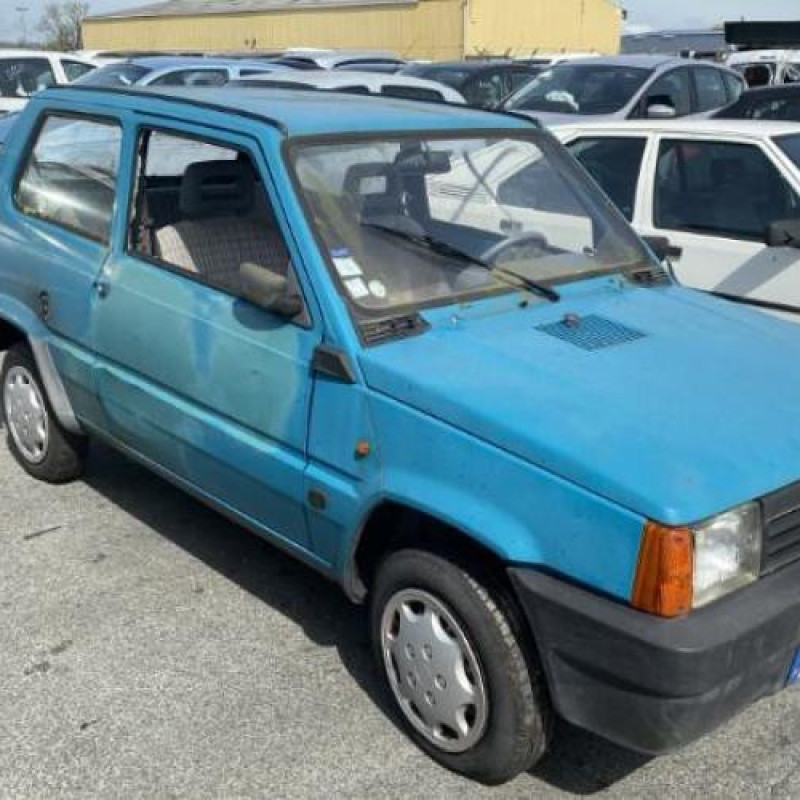 Vitre avant gauche FIAT PANDA 1 Photo n°7