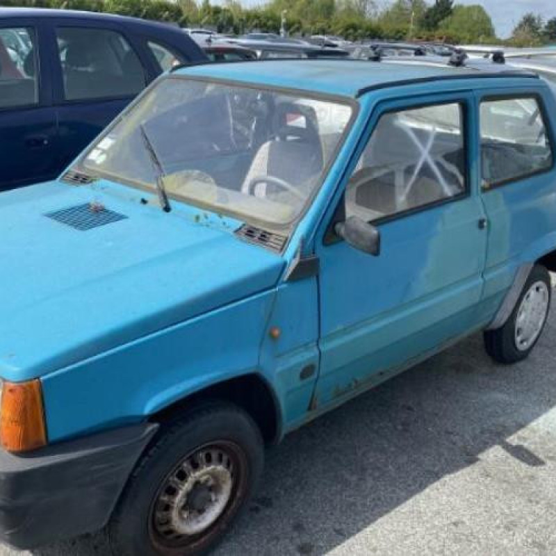 Vitre avant gauche FIAT PANDA 1 Photo n°8