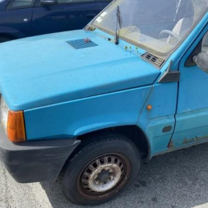 Vitre avant gauche FIAT PANDA 1 Photo n°13