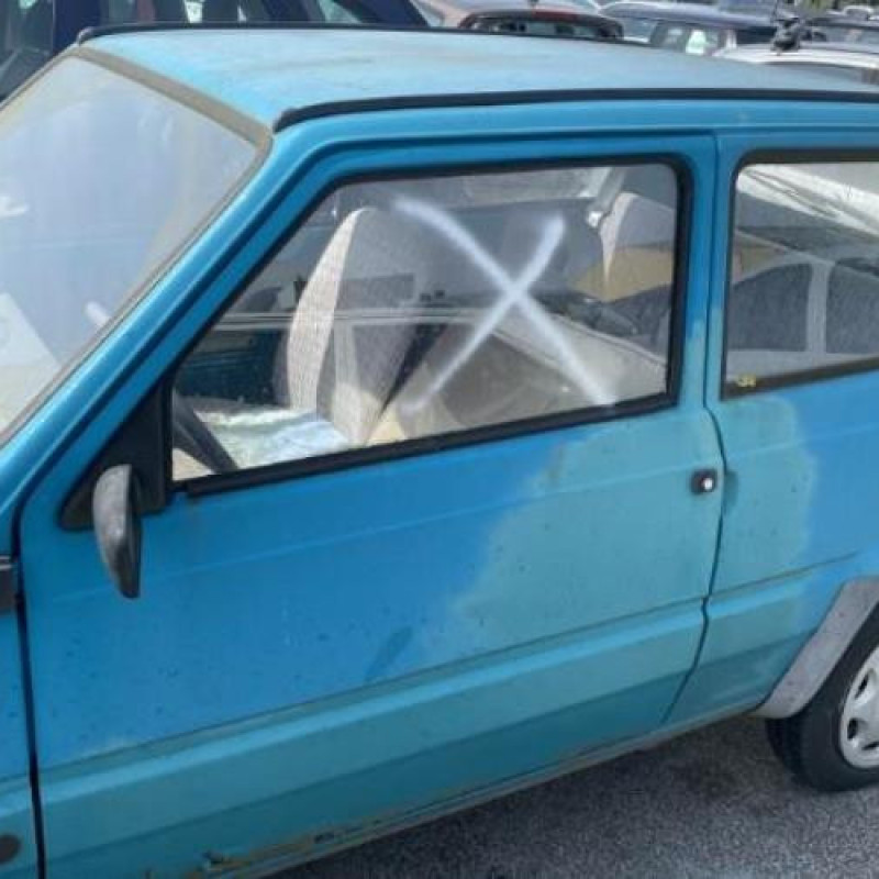 Vitre avant gauche FIAT PANDA 1 Photo n°14