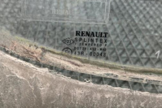 Vitre avant droit RENAULT MEGANE 1