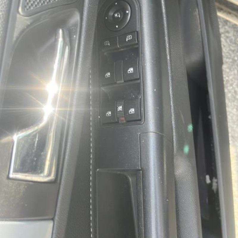 Moteur essuie glace avant OPEL ZAFIRA B Photo n°18