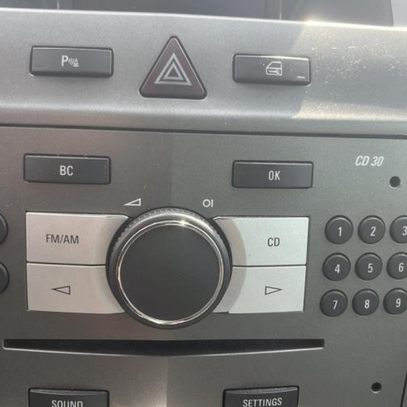 Moteur essuie glace avant OPEL ZAFIRA B Photo n°20