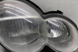 Optique avant principal droit (feux)(phare) MERCEDES CLASSE C 203 COUPE SPORT Photo n°1