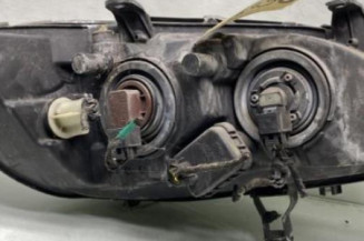 Optique avant principal droit (feux)(phare) OPEL ZAFIRA A