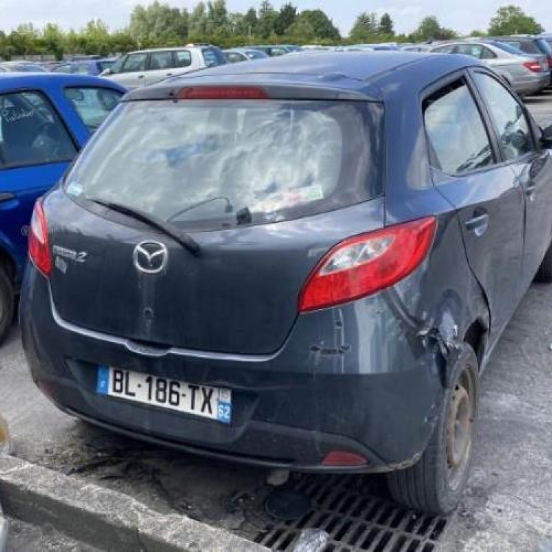 Feu arriere principal gauche (feux) MAZDA 2 2 Photo n°8
