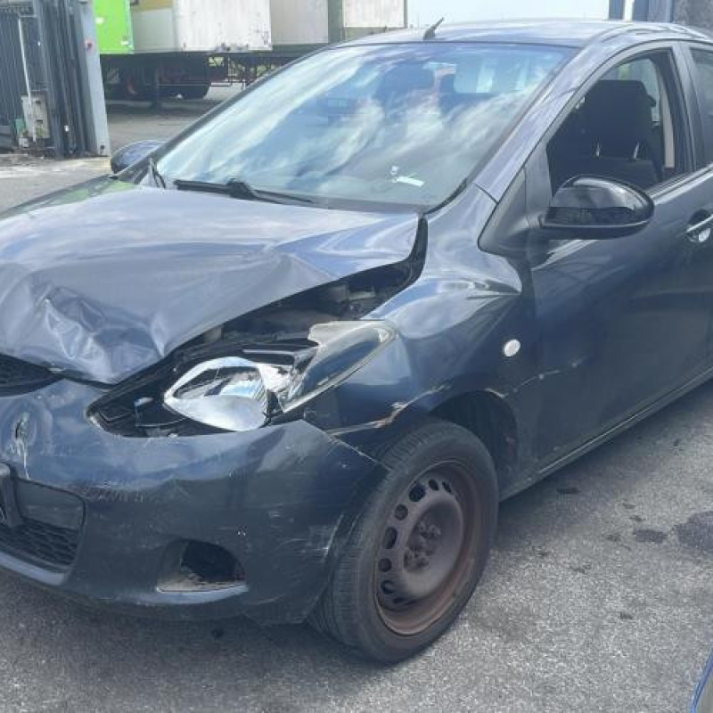 Feu arriere principal gauche (feux) MAZDA 2 2 Photo n°15
