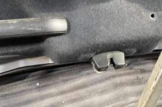 Malle/Hayon arriere PEUGEOT 508 1