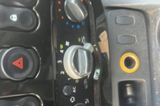 Attache ceinture arriere droit DACIA DUSTER 1