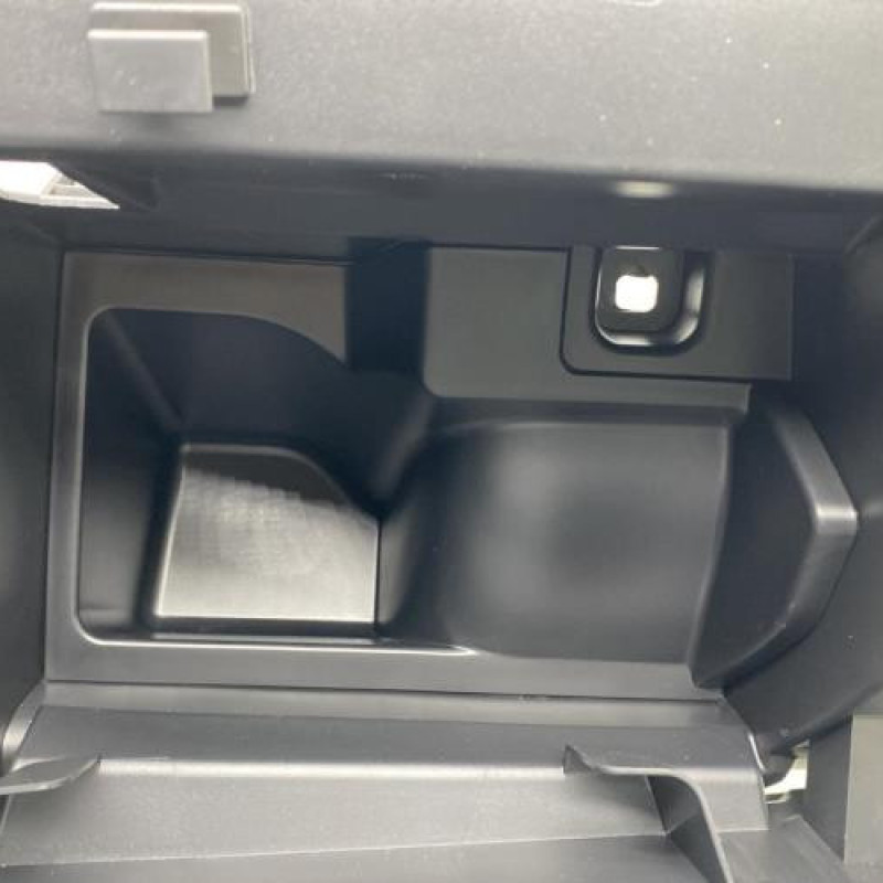 Boite a gants CITROEN C5 AIRCROSS Photo n°3