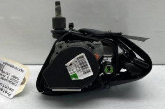 Pretensionneur de ceinture avant droit FORD FOCUS 3 Photo n°1