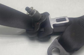 Pretensionneur de ceinture avant droit FIAT 500X Photo n°1