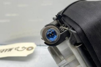 Pretensionneur de ceinture avant droit CITROEN BERLINGO 2