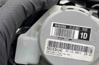 Pretensionneur de ceinture avant droit CITROEN BERLINGO 2