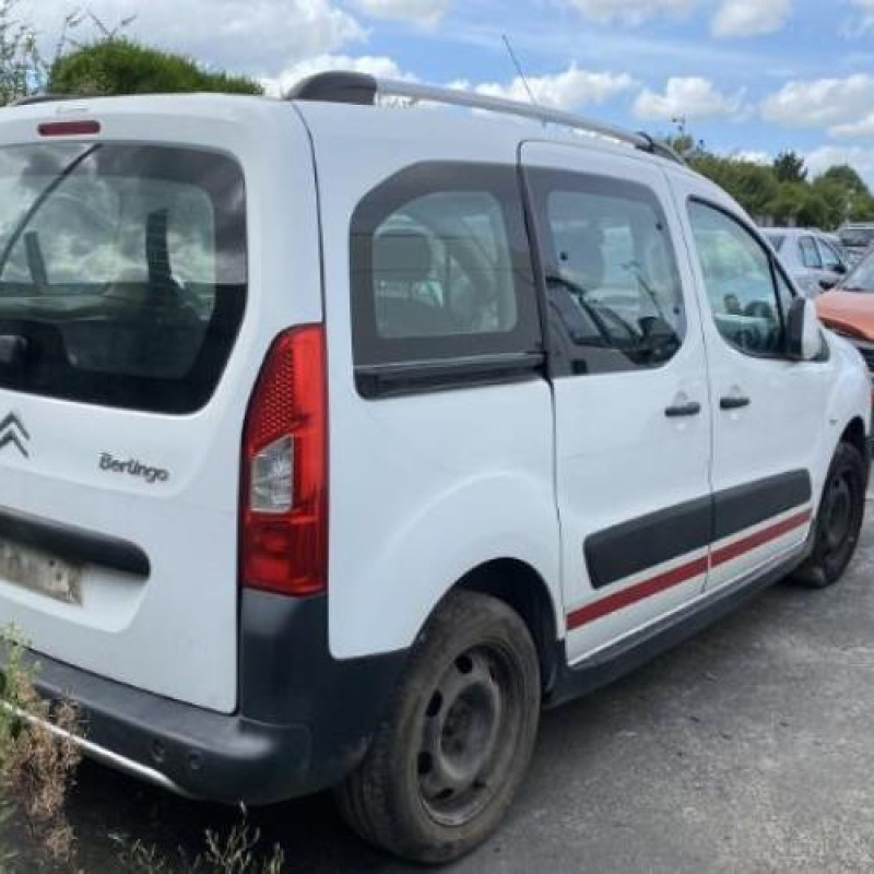 Pretensionneur de ceinture avant droit CITROEN BERLINGO 2 Photo n°7