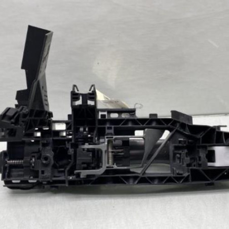 Poignee porte avant droit MERCEDES CLASSE CLA 118