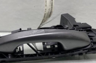 Poignee porte avant droit MERCEDES CLASSE CLA 118