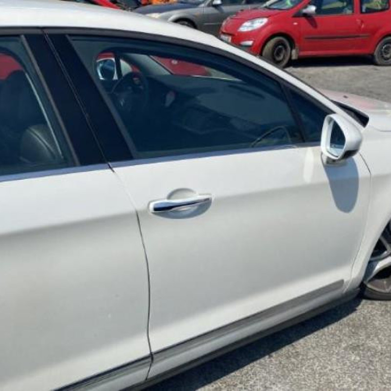Pretensionneur de ceinture avant droit CITROEN C5 2 Photo n°11
