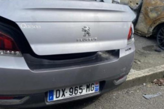 Reservoir AdBlue PEUGEOT 508 1