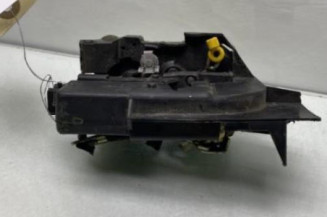 Serrure avant droit RENAULT LAGUNA 1