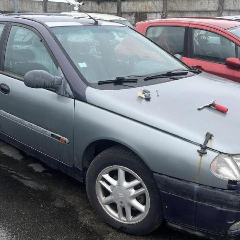 Serrure avant droit RENAULT LAGUNA 1 Photo n°11