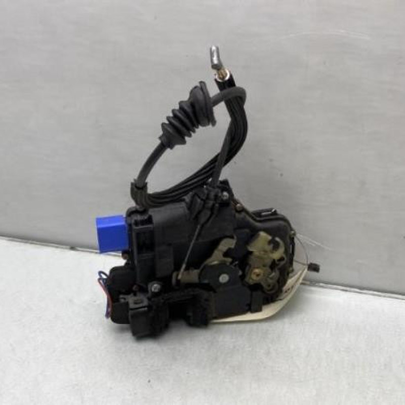 Serrure avant droit SKODA FABIA 1 Photo n°5