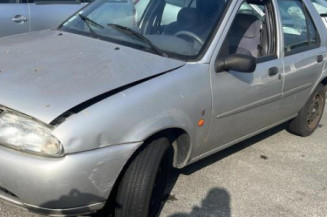 Serrure avant droit FORD FIESTA 4