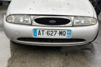 Serrure avant droit FORD FIESTA 4