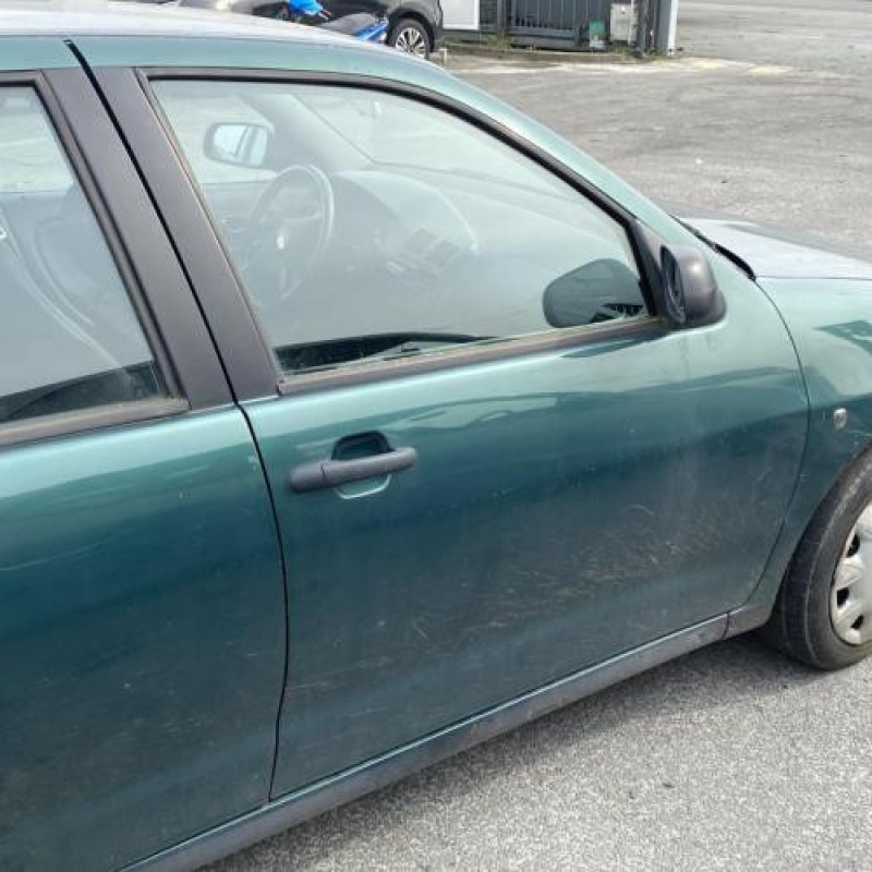 Serrure avant droit SEAT IBIZA 2 Photo n°14