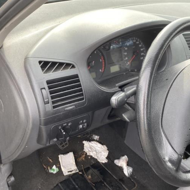 Serrure avant droit SEAT IBIZA 2 Photo n°18