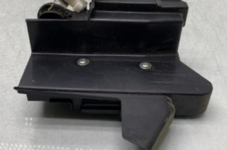 Serrure avant droit DACIA SANDERO 2