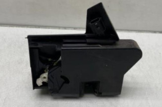 Serrure avant droit DACIA SANDERO 2