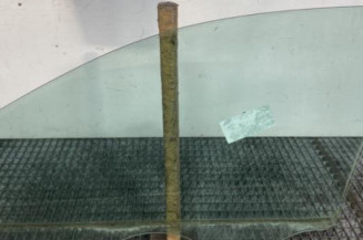 Vitre avant droit VOLKSWAGEN POLO 4