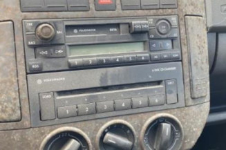 Vitre avant droit VOLKSWAGEN POLO 4