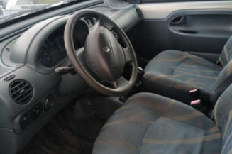 Serrure avant droit RENAULT KANGOO 1