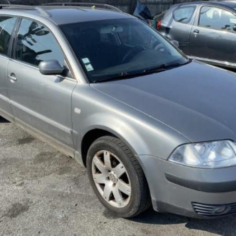 Serrure avant droit VOLKSWAGEN PASSAT 4 Photo n°8