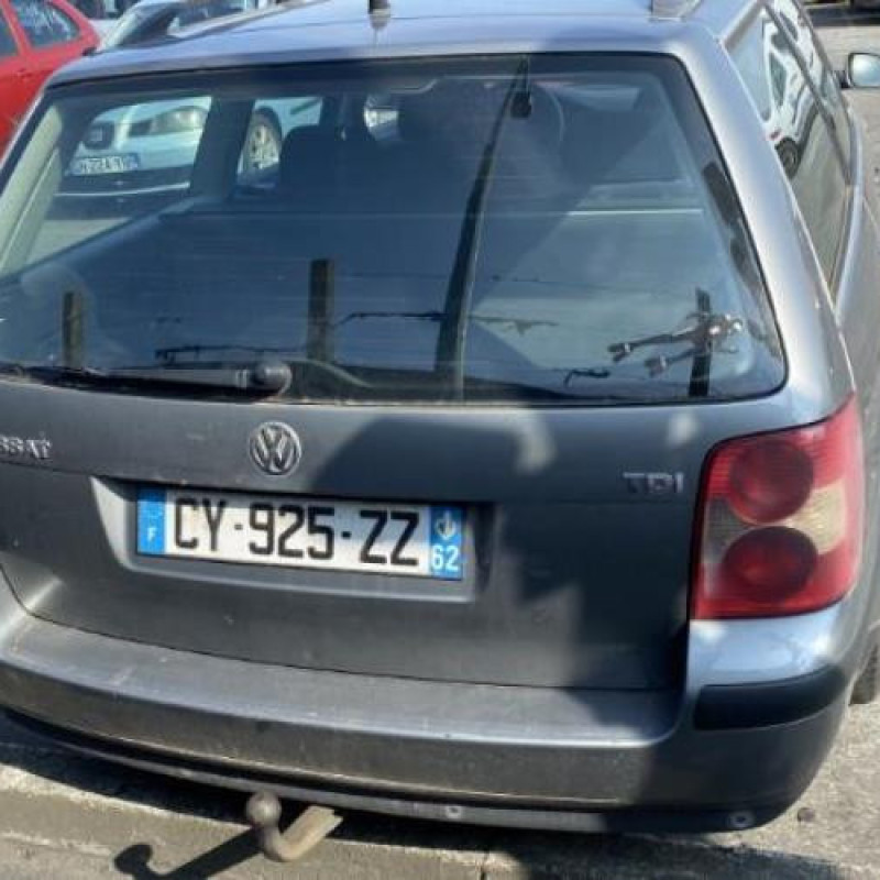 Serrure avant droit VOLKSWAGEN PASSAT 4 Photo n°12