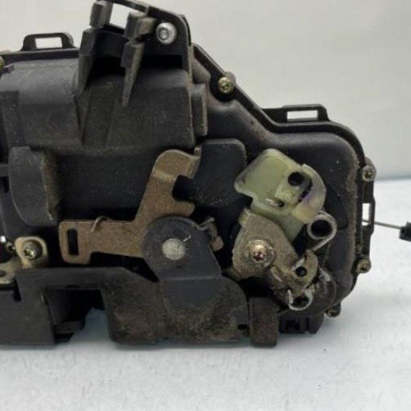 Serrure avant droit VOLKSWAGEN NEW BEETLE 1 Photo n°5