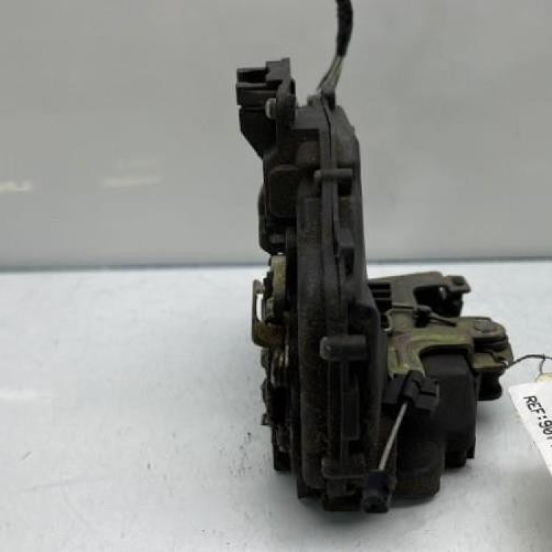 Serrure avant droit VOLKSWAGEN NEW BEETLE 1 Photo n°6