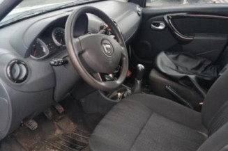 Serrure avant droit DACIA DUSTER 1