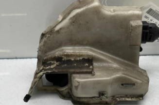 Serrure avant droit VOLKSWAGEN GOLF 5 Photo n°1