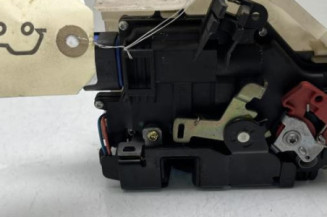 Serrure avant droit VOLKSWAGEN GOLF 5