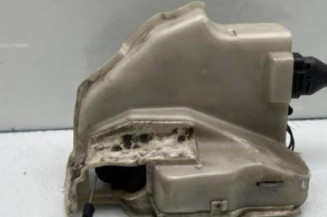 Serrure avant droit VOLKSWAGEN GOLF 5 Photo n°1
