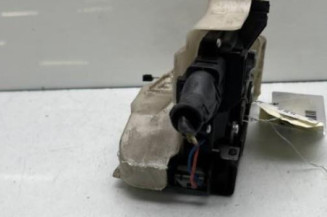 Serrure avant droit VOLKSWAGEN GOLF 5