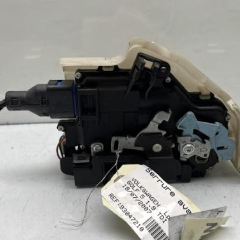 Serrure avant droit VOLKSWAGEN GOLF 5 Photo n°3