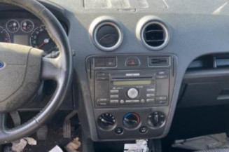 Vitre avant droit FORD FUSION