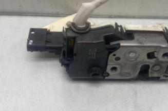 Serrure avant gauche PEUGEOT 308 1 SW