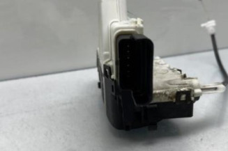 Serrure avant gauche PEUGEOT 308 1